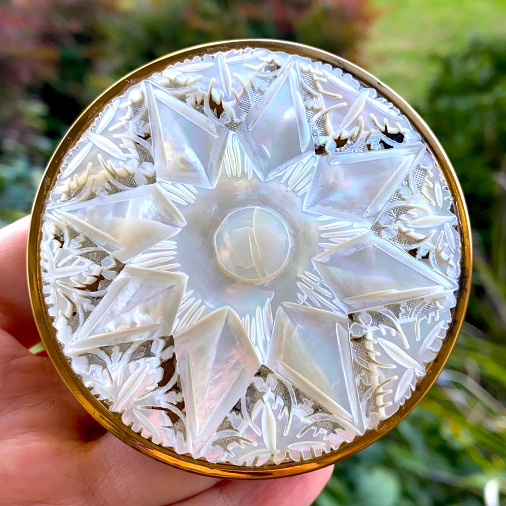 COPY - Vintage Mother of Pearl Powder Compact Case